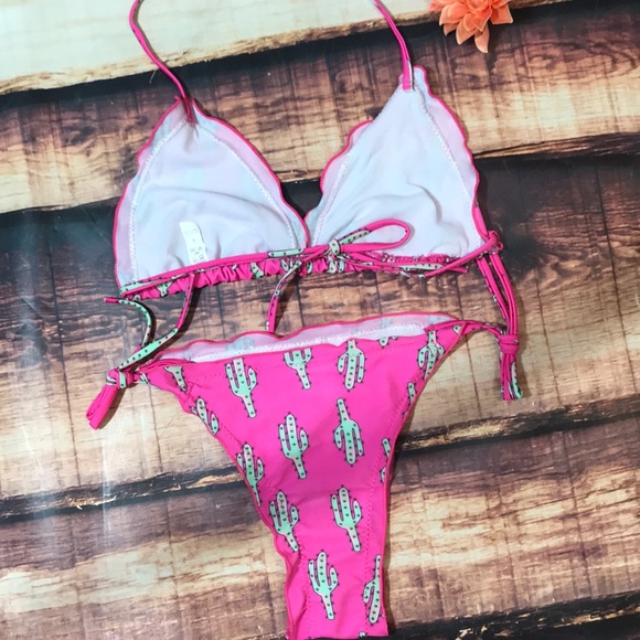 << Hot Pink Cactus Swim Suit Bikini >> - Picture 8 of 8